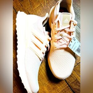 Adidas U Bounce DNA women’s 10 men’s 8.5